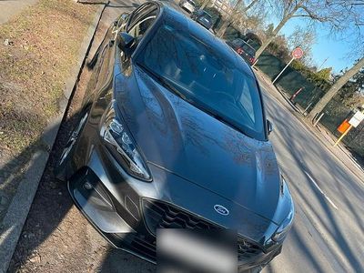 Second-hand Ford Focus ST-Line 125 CP (91 kW) 2020 Gri Berlinǎ