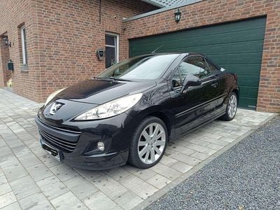 Gebraucht Peugeot 207 CC Platinum 120 PS (88 kW) 2010 Schwarz Cabrio