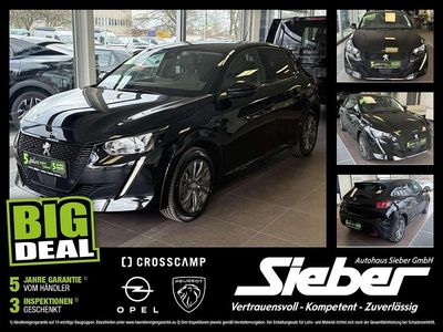 Gebraucht Peugeot 208 Allure 100 kW (136 PS) 2023 Lackierung schwarz perla nera/ Kleinwagen