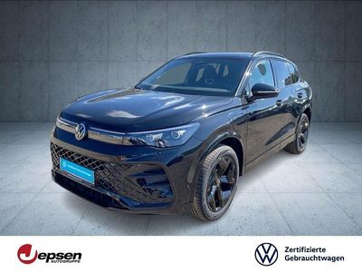 Grenadillschwarz metallic Gebraucht 2025 VW Tiguan R-line SUV | 46.970 € (Fairer Preis)