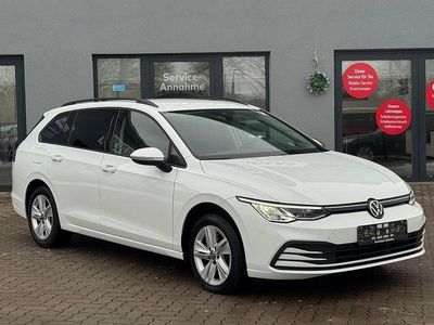 Weiß Gebraucht 2022 VW Golf VIII Life Kombi | 21.980 € (Guter Preis)