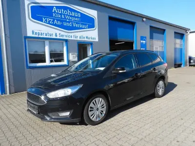 Gebraucht Ford Focus Business Edition 125 PS (91 kW) 2016 Schwarz Limousine