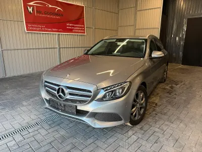 Gebraucht Mercedes C250 AMG line 204 PS (150 kW) 2015 Grau Kombi