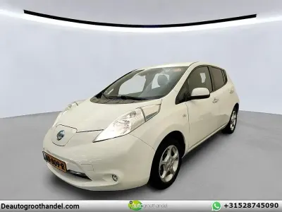 Gebraucht Nissan Leaf Acenta 80 kW (109 PS) 2017 Weiß Kleinwagen