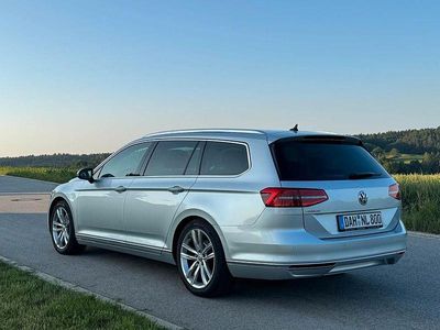Gebraucht VW Passat Highline 150 PS (110 kW) 2019 Silber Kombi