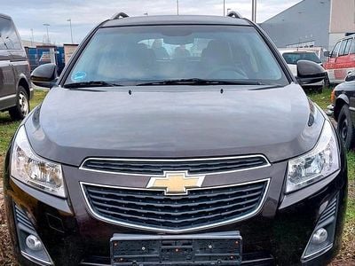 Braun Gebraucht 2012 Chevrolet Cruze Kombi | 5.500 €