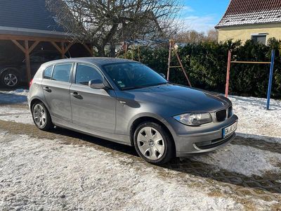 Gebraucht BMW 116 116 PS (85 kW) 2010 Grau Kleinwagen