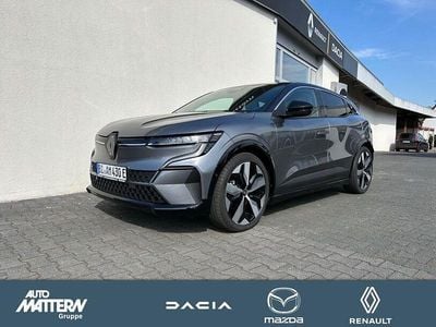 Grau Gebraucht 2024 Renault Mégane IV | 32.990 € (Fairer Preis)