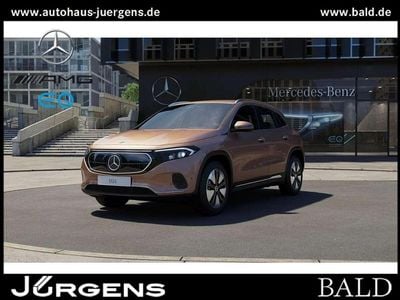Gebraucht Mercedes EQA300 167 kW (228 PS) 2022 Rosgold SUV