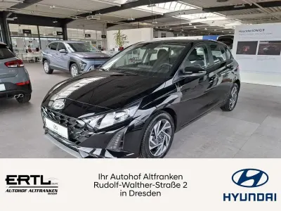Nowe Hyundai i20 Select 101 KM (74 kW) 2025 Czarny Sedan/Limuzyna