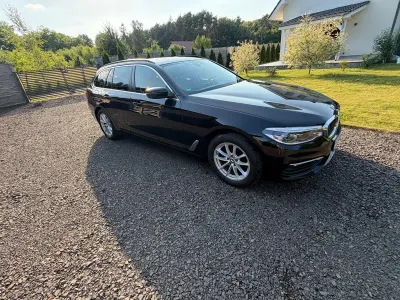 Gebraucht BMW 520 Sport Line 190 PS (139 kW) 2019 Schwarz Kombi