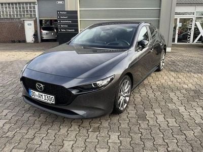 Second-hand Mazda 3 Center-Line 140 CP (102 kW) 2025 Roșu Berlinǎ