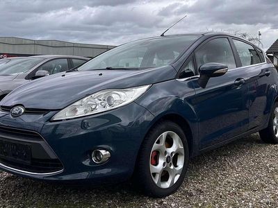 Gebraucht Ford Fiesta Titanium 97 PS (71 kW) 2009 Grün Kleinwagen