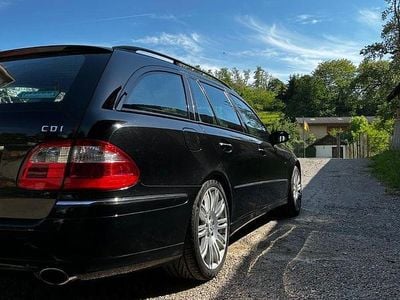 Mercedes E320