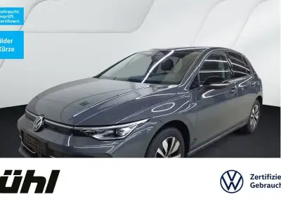Gebraucht VW Golf VIII Goal 150 PS (110 kW) 2025 Grau Limousine
