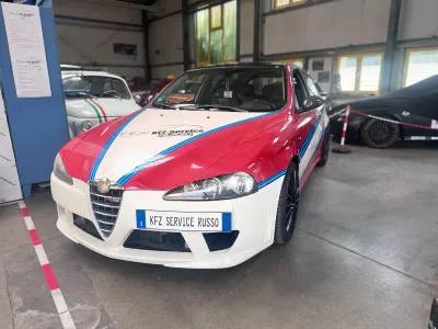 Gebraucht Alfa Romeo 147 105 PS (77 kW) 2007 Weiß Kleinwagen