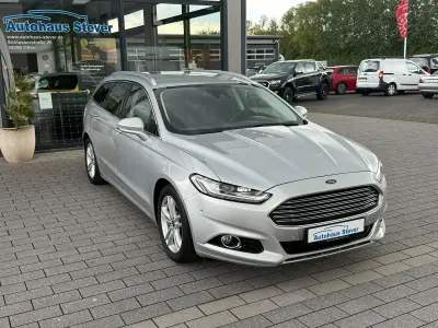 Gebraucht Ford Mondeo Titanium 179 PS (131 kW) 2016 Silber Kombi