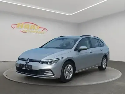Gebraucht VW Golf VIII Life 110 PS (80 kW) 2022 Silber Kombi
