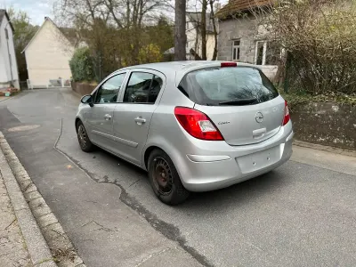 Brugt Opel Corsa 80 HK (58 kW) 2006 Sølv Hatchback