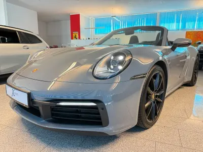 Gebraucht Porsche 992 Sport 385 PS (283 kW) 2023 Grau Cabrio