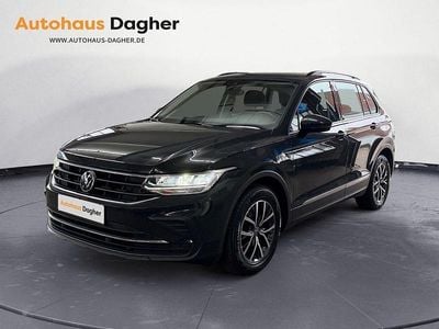 Gebraucht VW Tiguan Life 122 PS (89 kW) 2021 Grau SUV