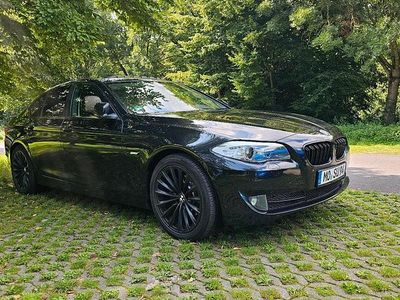 Gebraucht BMW 520 184 PS (135 kW) 2013 Schwarz Limousine