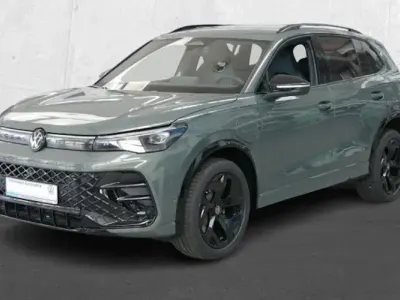 Neu VW Tiguan R-line 204 PS (150 kW) 2026 Grün SUV