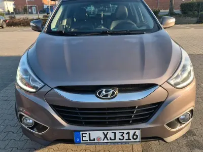 Gebraucht Hyundai ix35 136 PS (100 kW) 2015 Braun SUV