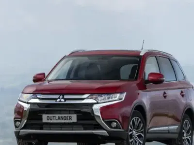 Second-hand Mitsubishi Outlander 150 CP (110 kW) 2015 Roșu SUV