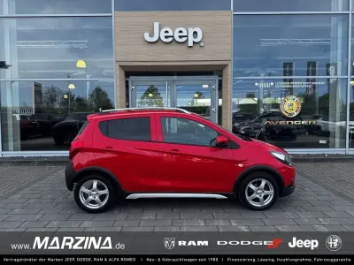 Gebraucht Opel Karl Rocks 73 PS (53 kW) 2019 Rot Kleinwagen