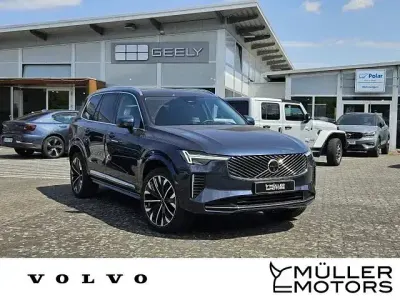 Gebraucht Volvo XC90 Plus 250 PS (183 kW) 2025 Blau SUV
