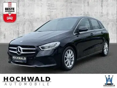 Gebraucht Mercedes B180 Progressive 136 PS (100 kW) 2019 Schwarz Van / Kleinbus
