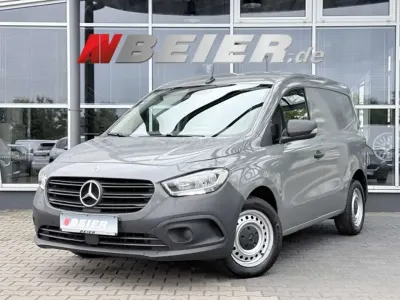 Gebraucht Mercedes Citan 110 95 PS (69 kW) 2023 Arktikweiss Van / Kleinbus