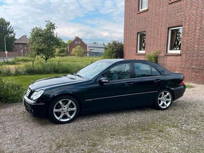 Mercedes C230