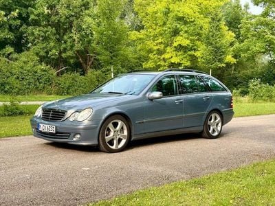 Mercedes C280