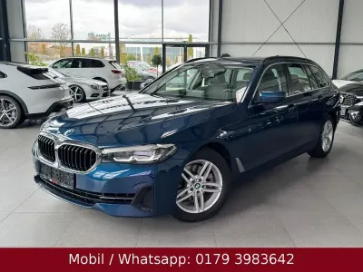 Gebraucht BMW 520 190 PS (139 kW) 2022 Phytonicblau metallic Kombi