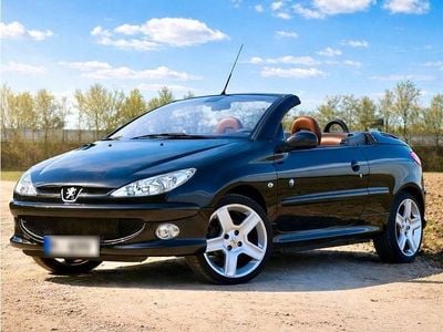 Gebraucht Peugeot 206 CC 109 PS (80 kW) 2006 Schwarz Cabrio