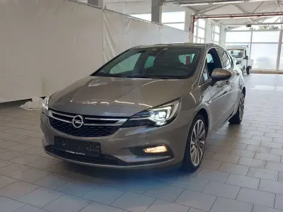 Gebraucht Opel Astra Innovation 160 PS (117 kW) 2016 Beige Limousine