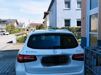 Mercedes GLC220