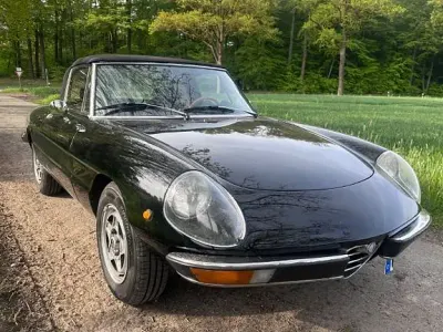 Gebraucht Alfa Romeo Spider 131 PS (96 kW) 1975 Schwarz Cabrio