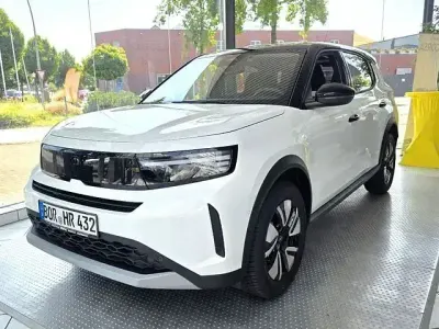 Usata Opel Frontera 110 CV (80 kW) 2025 Bianco SUV