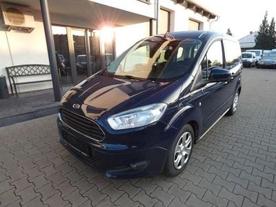 Gebraucht Ford Tourneo Courier Trend 101 PS (74 kW) 2015 Blau Van / Kleinbus