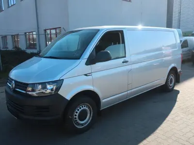 Usata VW Transporter 114 CV (83 kW) 2018 Argento Furgone