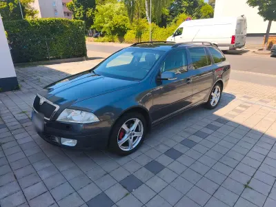 Gebraucht Skoda Octavia LAURIN & KLEMENT 140 PS (102 kW) 2008 Kombi