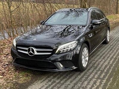 Gebraucht Mercedes C200 150 PS (110 kW) 2018 Schwarz Kombi