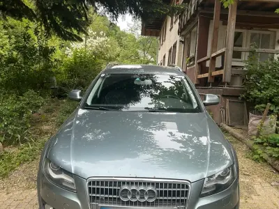 Gebraucht Audi A4 Allroad 177 PS (130 kW) 2010 Blau Kombi