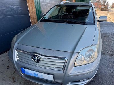 Gebraucht Toyota Avensis 116 PS (85 kW) 2004 Grau Kombi
