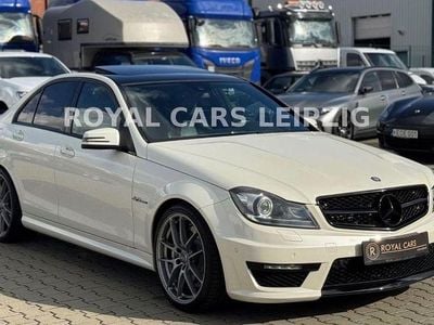Weiß Gebraucht 2013 Mercedes C63 AMG AMG Limousine | 49.990 € (Fairer Preis)