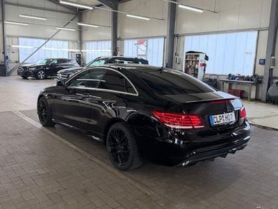 Gebraucht Mercedes E350 AMG line 258 PS (189 kW) 2015 Schwarz Coupé
