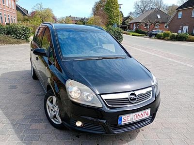 Usata Opel Zafira 140 CV (102 kW) 2005 Nero Monovolume